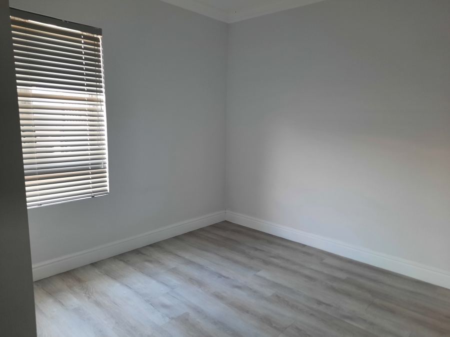 To Let 3 Bedroom Property for Rent in Langeberg Heights Western Cape